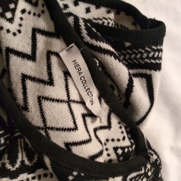 Hera Collection Black & White Patterned Dress - Picture 2 of 9